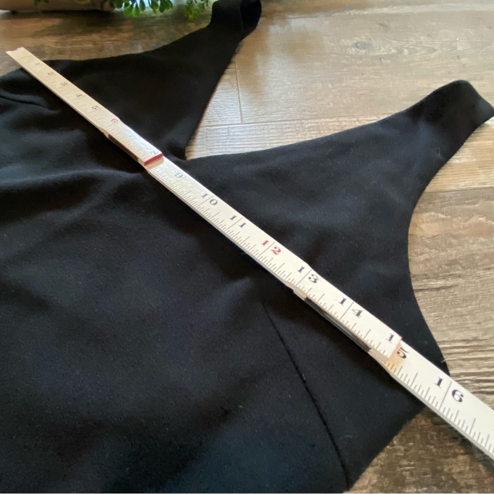 FREE PEOPLE Black Criss Cross Back, Cropped Tank, Size Small - Picture 8 of 13
